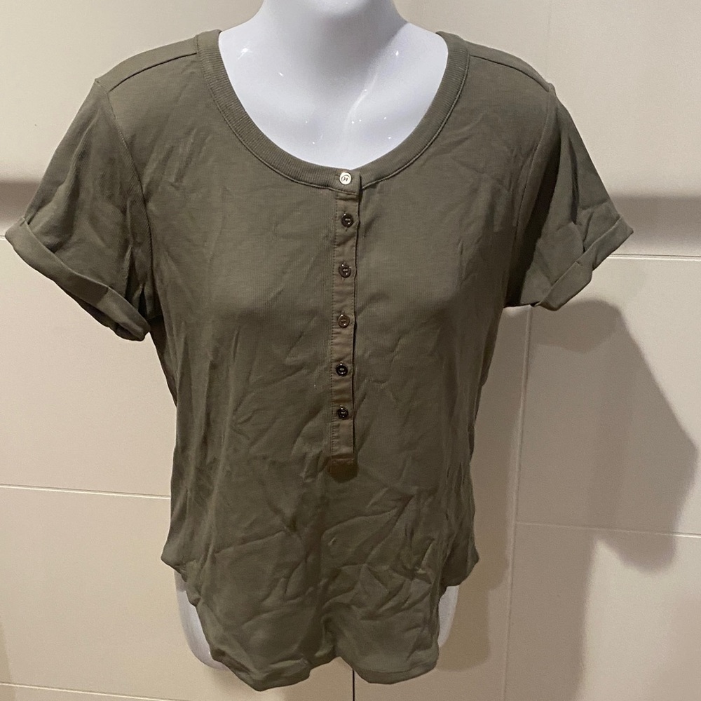 Mod Ref Khaki Button-Up Short Sleeve Top